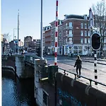 Sweets - Willemsbrug Lägenhet